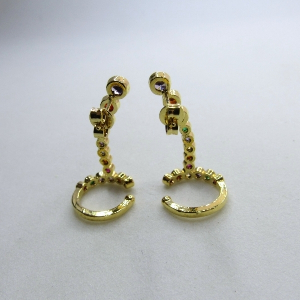 Brinco Ear Cuff com Piercing Fake e Zircônias Colorida Banhado em Ouro 18k - Dourado