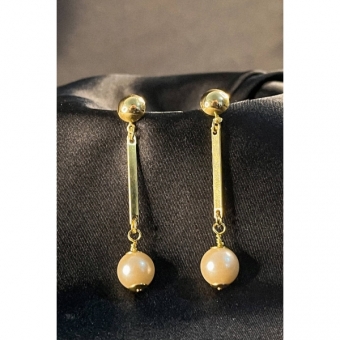 Brinco Médio com Fio Pérola Banhado em Ouro 18k